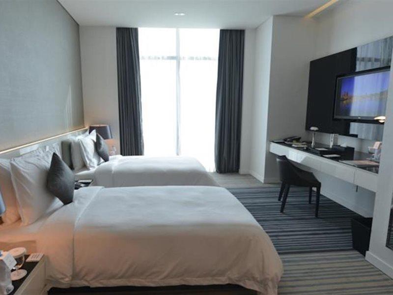 ラミー グランド ホテル アンド スパ マナーマ エクステリア 写真 Deluxe room