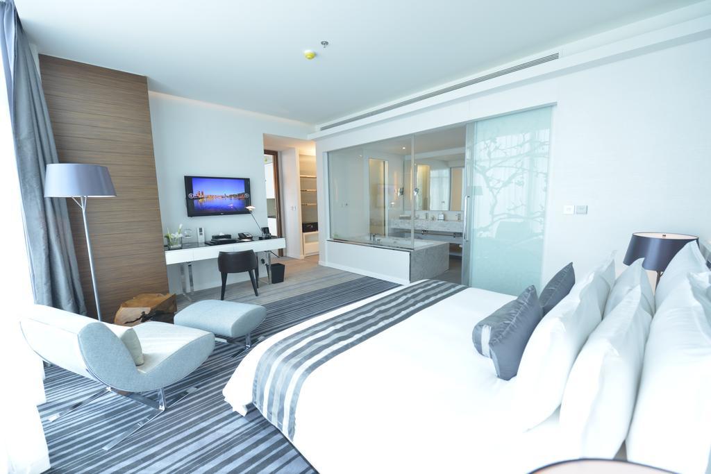 ラミー グランド ホテル アンド スパ マナーマ エクステリア 写真 Deluxe Room